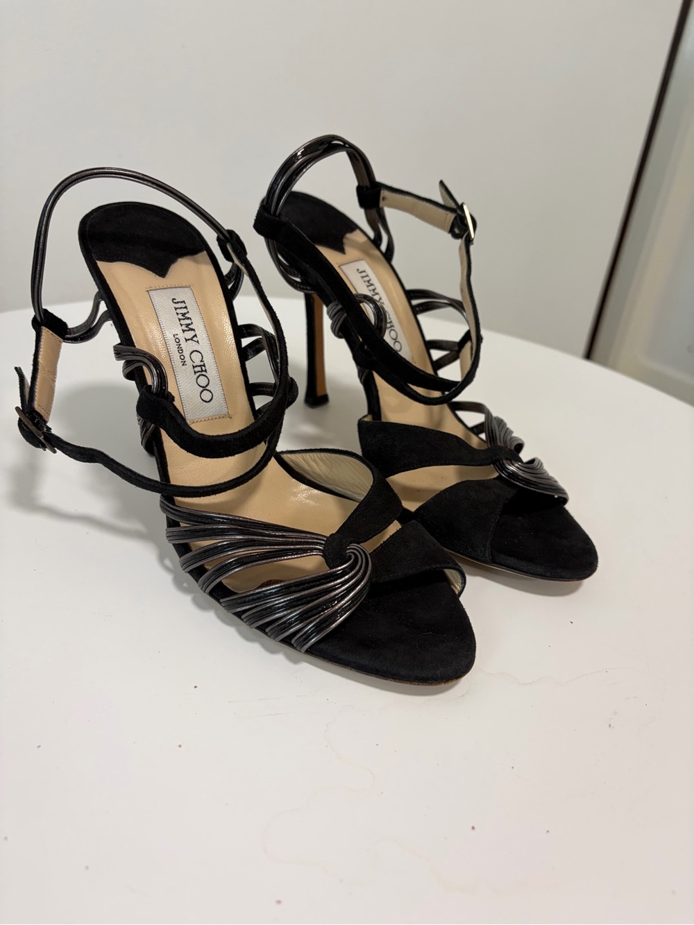 Jimmy Choo Black Strappy Patent leather and Suede High Heels size 39.5